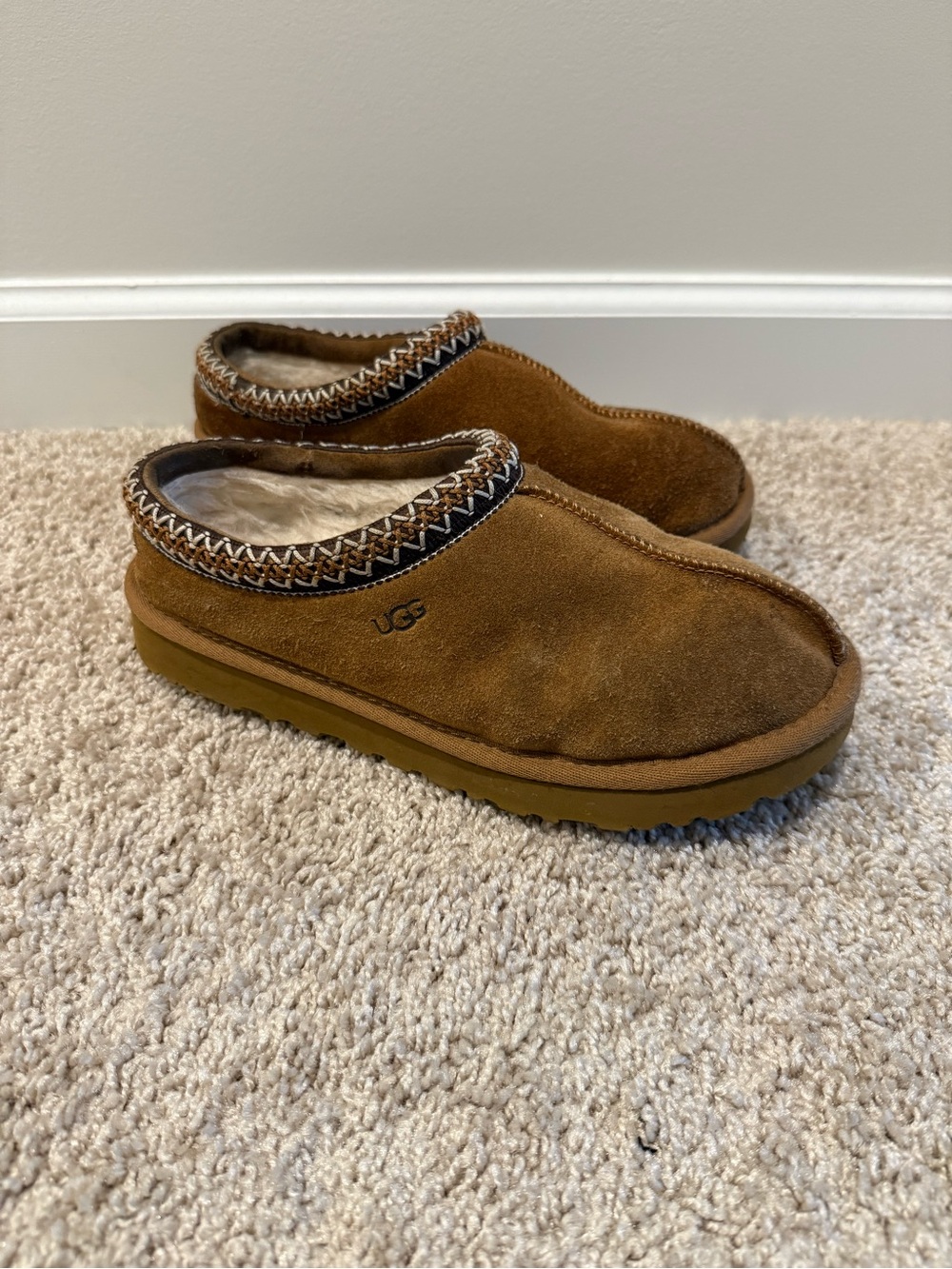 UGG Tasman Slippers Chestnut